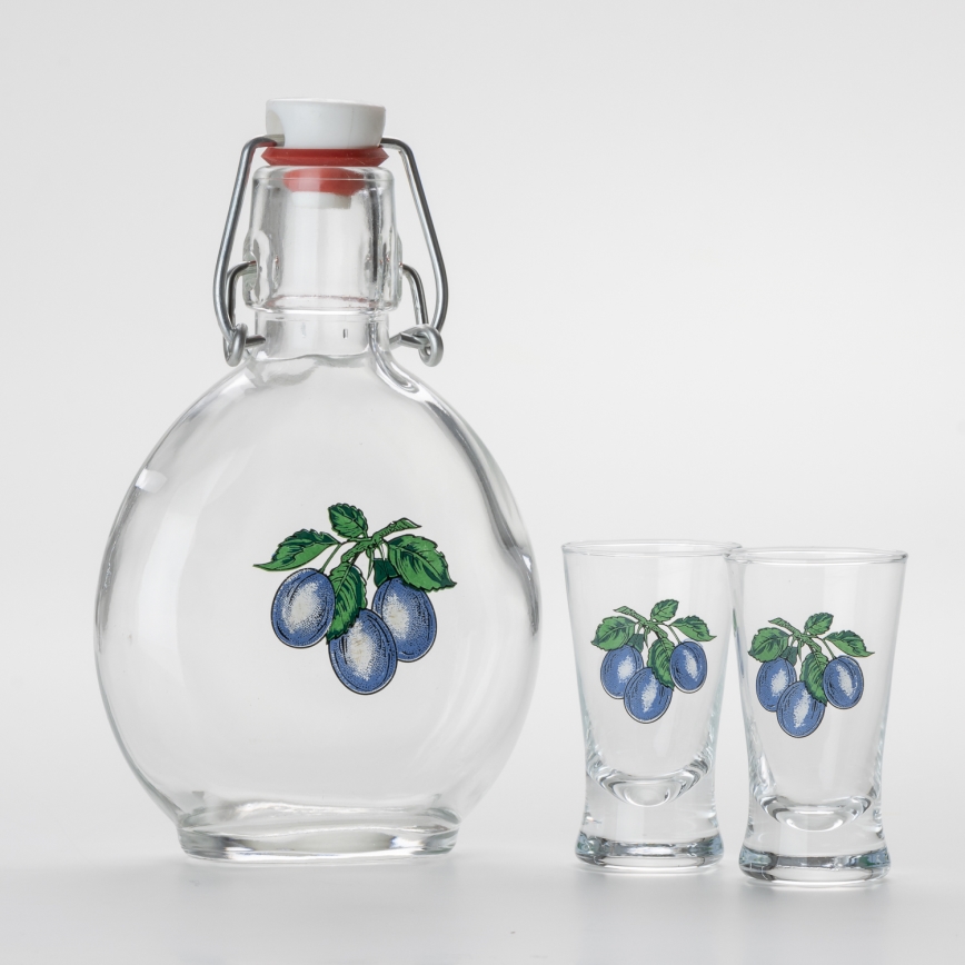 Komplekts  1x stikla pudele un 2x glāzīte caurspīdīga ar plūmju motīvu