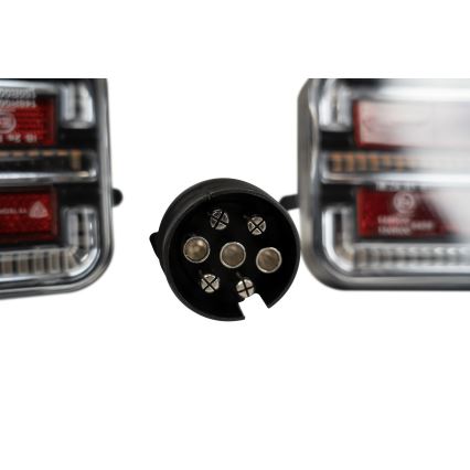 KOMPLEKTS 2x LED Bezvadu automašīnas lampa LED/12-24V Wi-Fi IP67