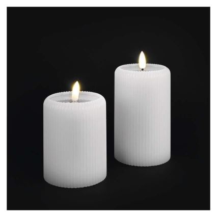 KOMPLEKTS 2x LED svece LED/4xAA + tālvadības pults