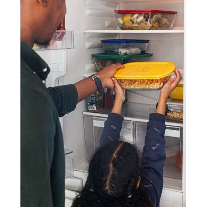 Komplekts 2x PYREX stikla pārtikas tvertnes 1,2/2,5 l