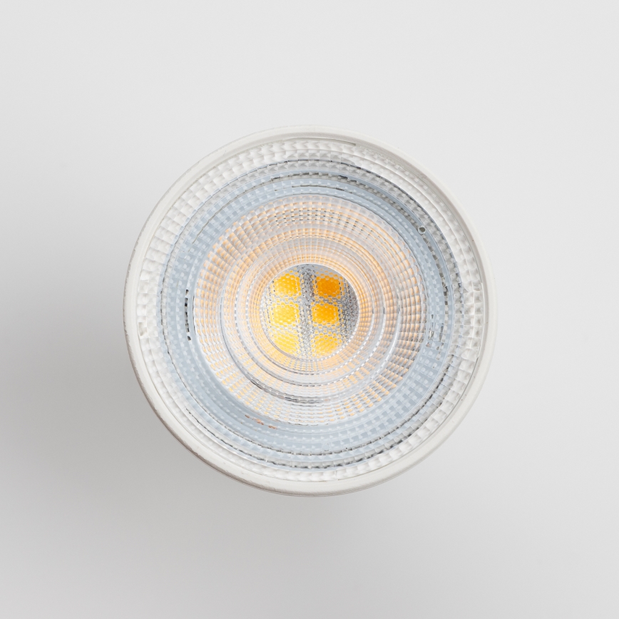 KOMPLEKTS 3x LED Spuldze Philips GU10/4,7W/230V 2700K