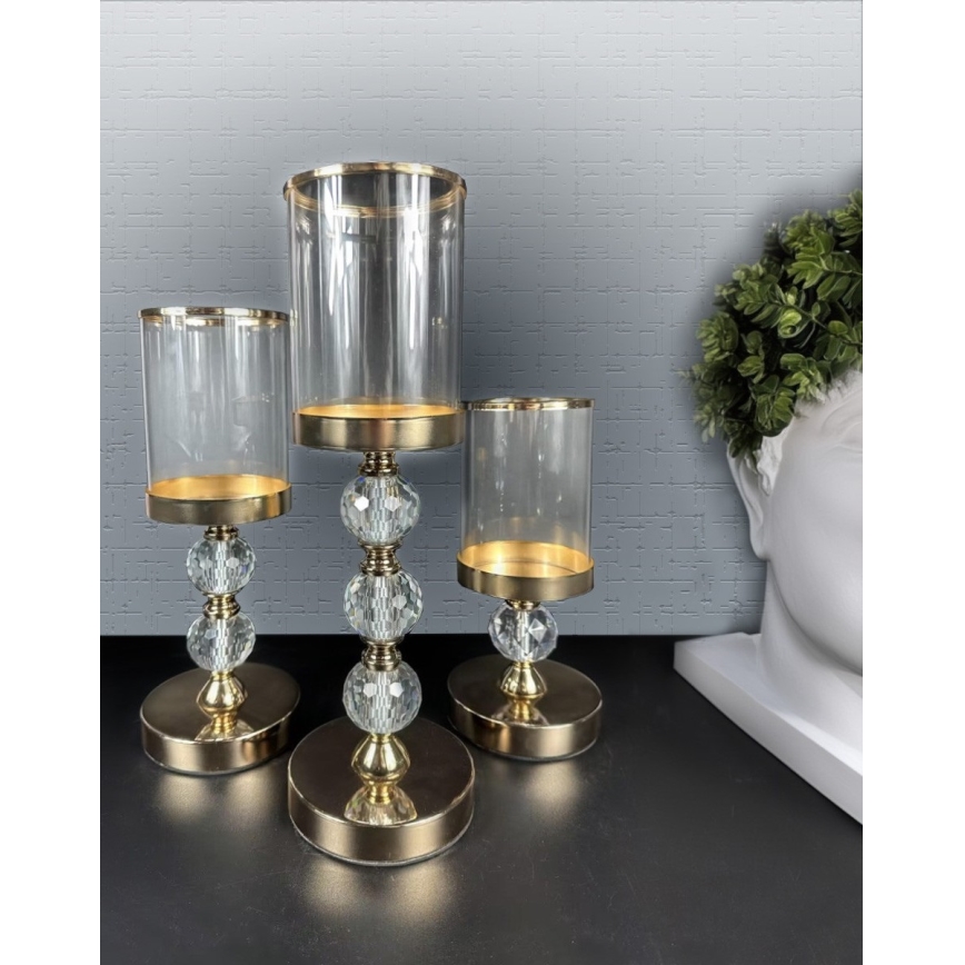 Komplekts — 3 zelta svečturi