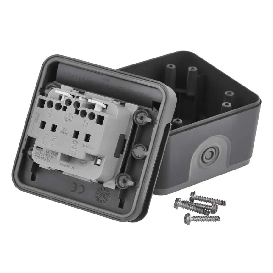 Kontaktligzda mitrai videi IP55