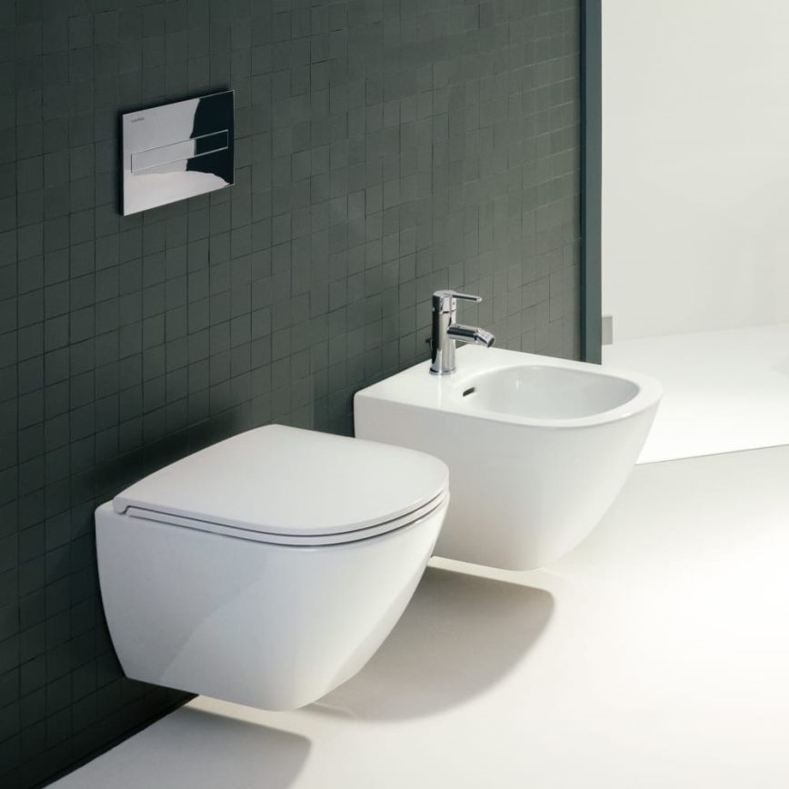 LAUFEN H8300810003021 - Pie sienas stiprināms bidē LUA keramika/balta