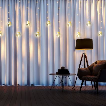 LED aizkars WISH BALLS, 108 LED, 8 režīmi, 4,5 m, silti balta