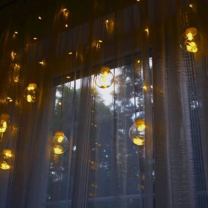 LED aizkars WISH BALLS, 108 LED, 8 režīmi, 4,5 m, silti balta