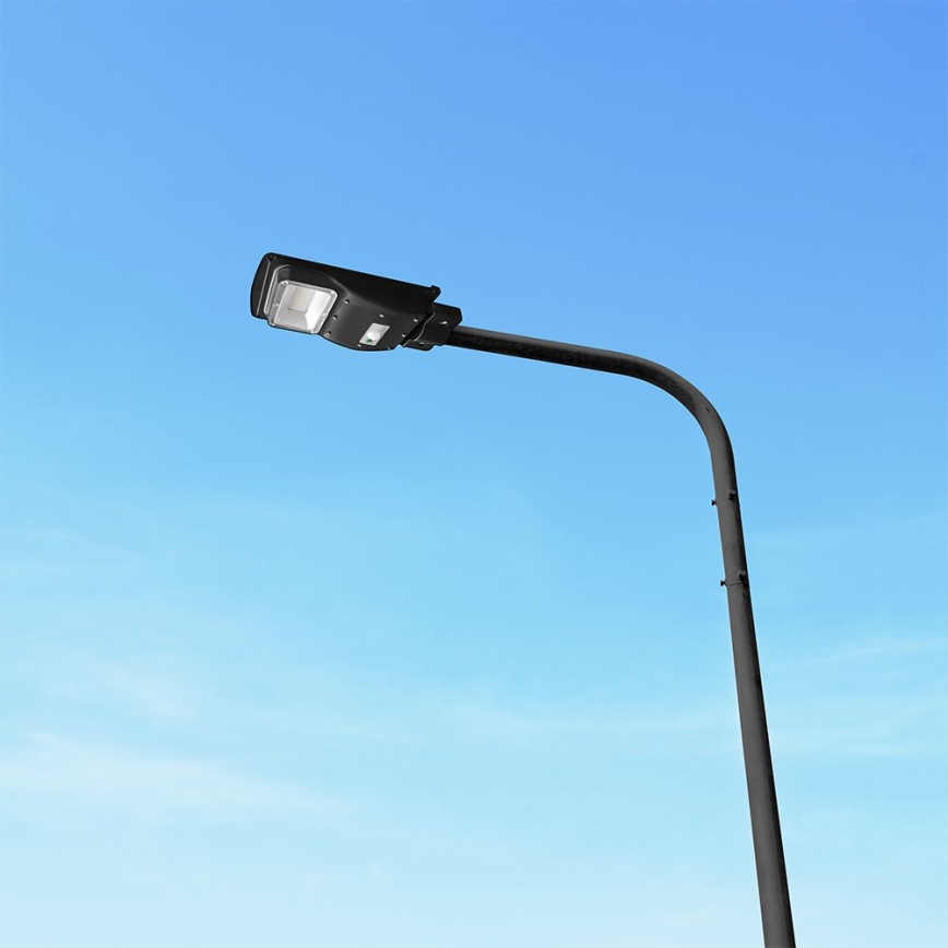 LED Aptumšojama saules enerģijas ielu lampa ar kustības un krēslas sensoru LED/6W/3,2V 6000K IP65 5000 mAh melna + tālvadības pults