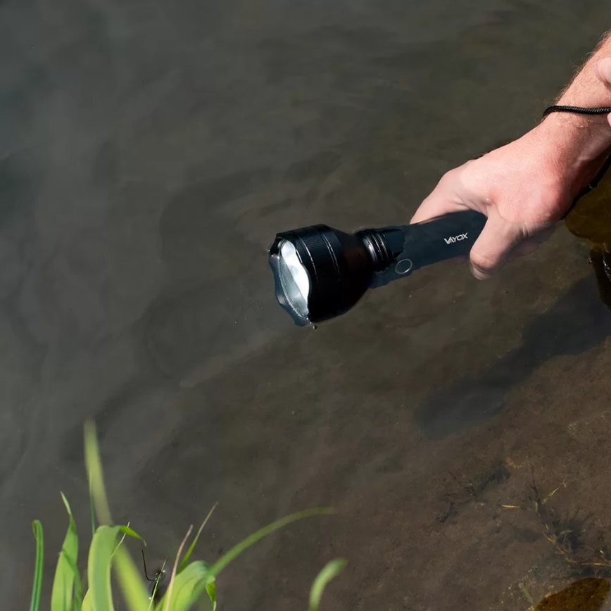 LED Aptumšojama uzlādējams lukturītis LED/20W/5V IPX5 1900 spīdīgs 5000 mAh