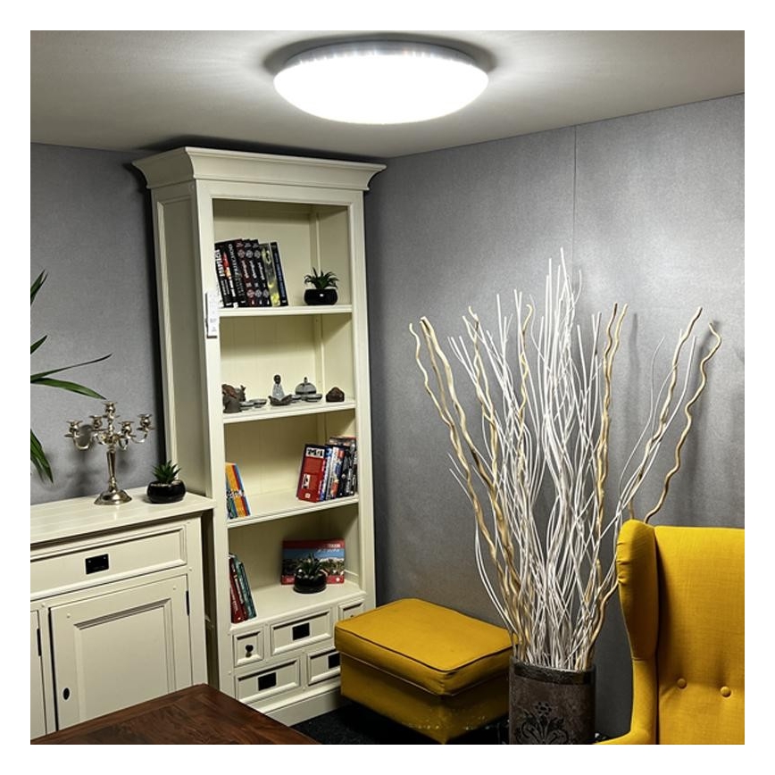 LED Aptumšojams griestu gaismeklis LED/48W/230V 2700-6500K Wi-Fi Tuya + tālvadības pults