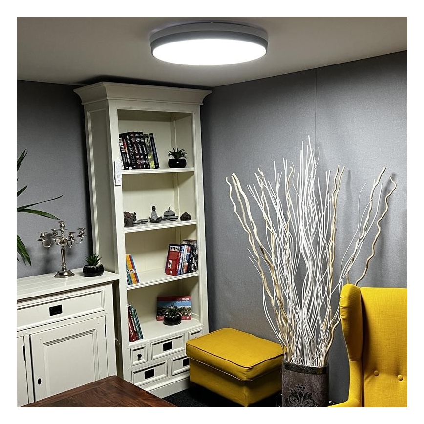 LED Aptumšojams griestu gaismeklis LED/48W/230V 2700-6500K Wi-Fi Tuya + tālvadības pults