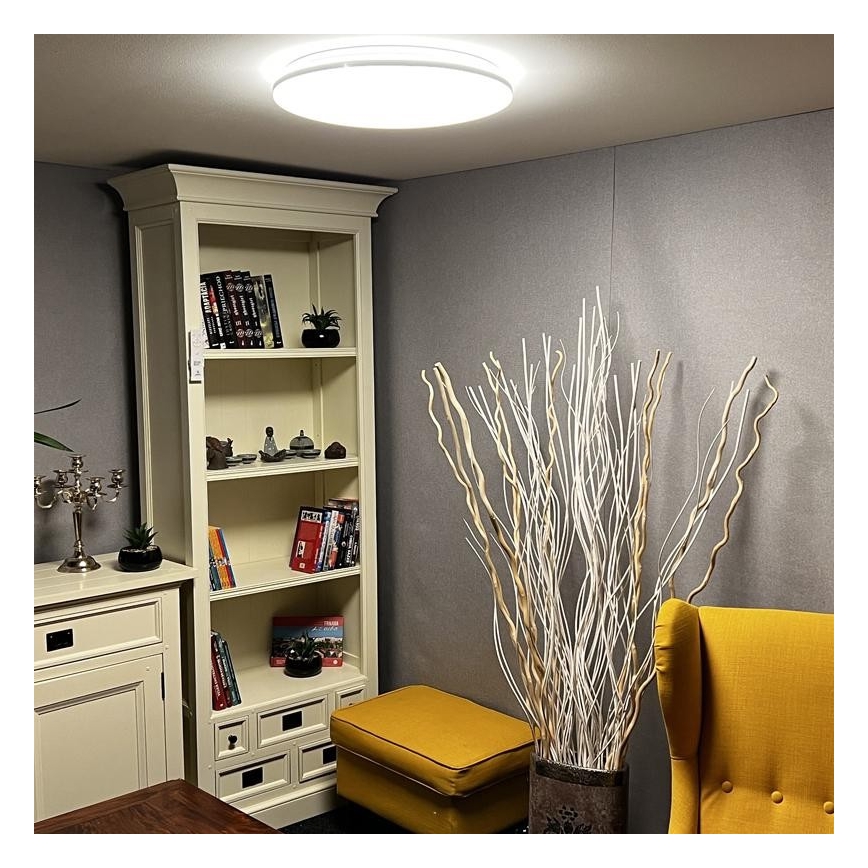 LED Aptumšojams griestu gaismeklis LED/48W/230V 2700-6500K Wi-Fi Tuya + tālvadības pults