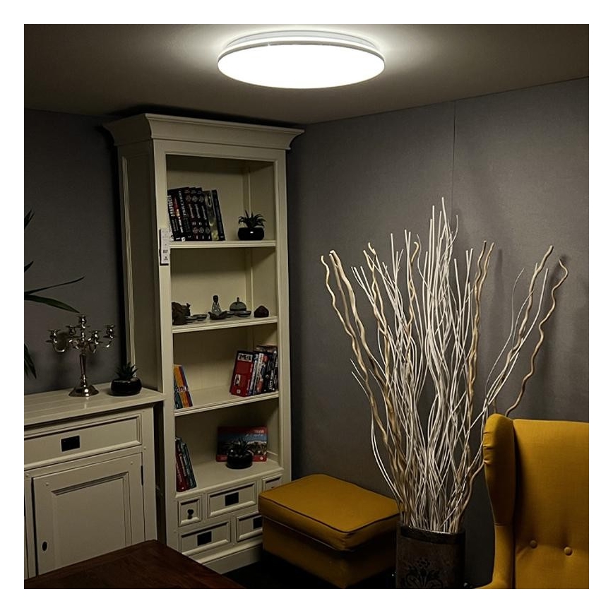 LED Aptumšojams griestu gaismeklis LED/48W/230V 2700-6500K Wi-Fi Tuya + tālvadības pults