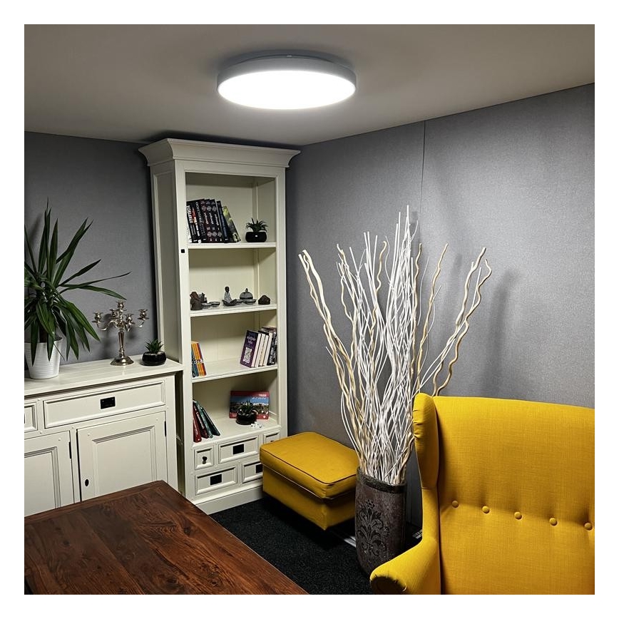 LED Aptumšojams grietu gaismeklis LED/48W/230V 2700-6500K Wi-Fi Tuya + tālvadības pults
