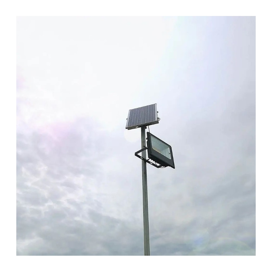 LED Aptumšojams saules enerģijas prožektors LED/20W/6,4V 4000K IP65 10000 mAh + tālvadības pults