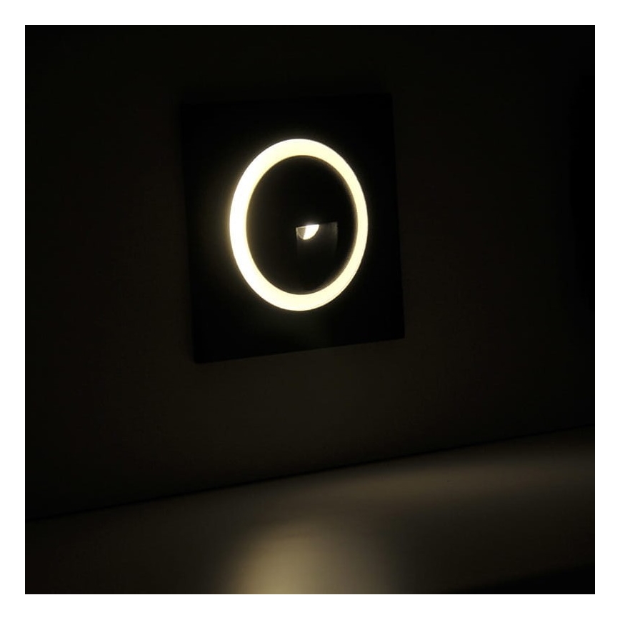 LED Āra kāpņutelpas gaismeklis Q2 LED/3W/230V IP44
