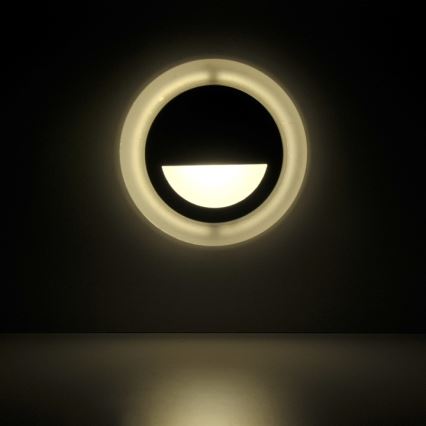 LED Āra kāpņutelpas gaismeklis Q4 LED/3W/230V IP44