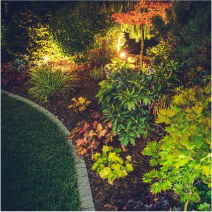 LED āra lampa BLAKE LED/5W/230V 3000K IP65 melna