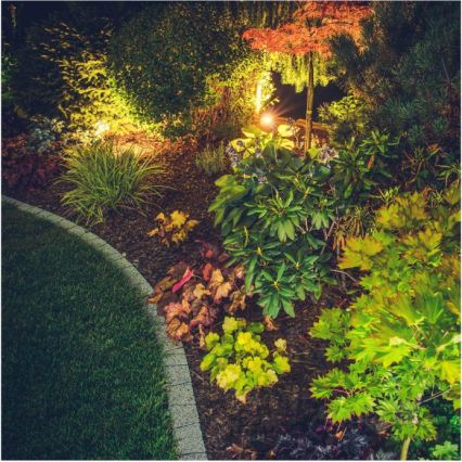 LED āra lampa BLAKE LED/5W/230V 4000K IP65 melna