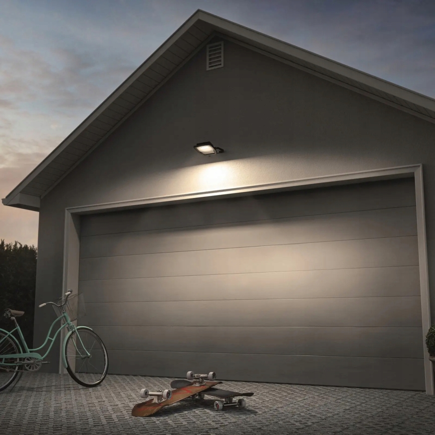 LED āra prožektors ar sensoru LED/50W/230V 4500K IP65 melns