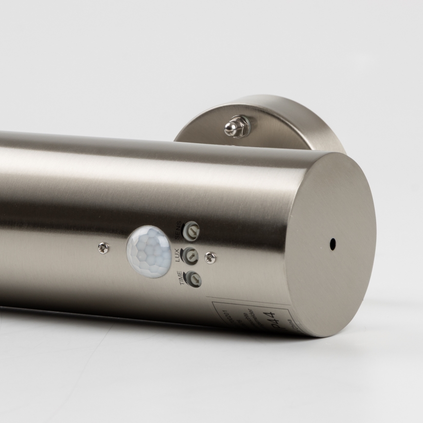 LED āra sienas gaismeklis ar kustības sensoru 1xGU10/5W/230V IP44 matēts hroms