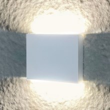 LED Āra sienas gaismeklis CHICAGO 2xLED/3,25W/230V IP44 balts