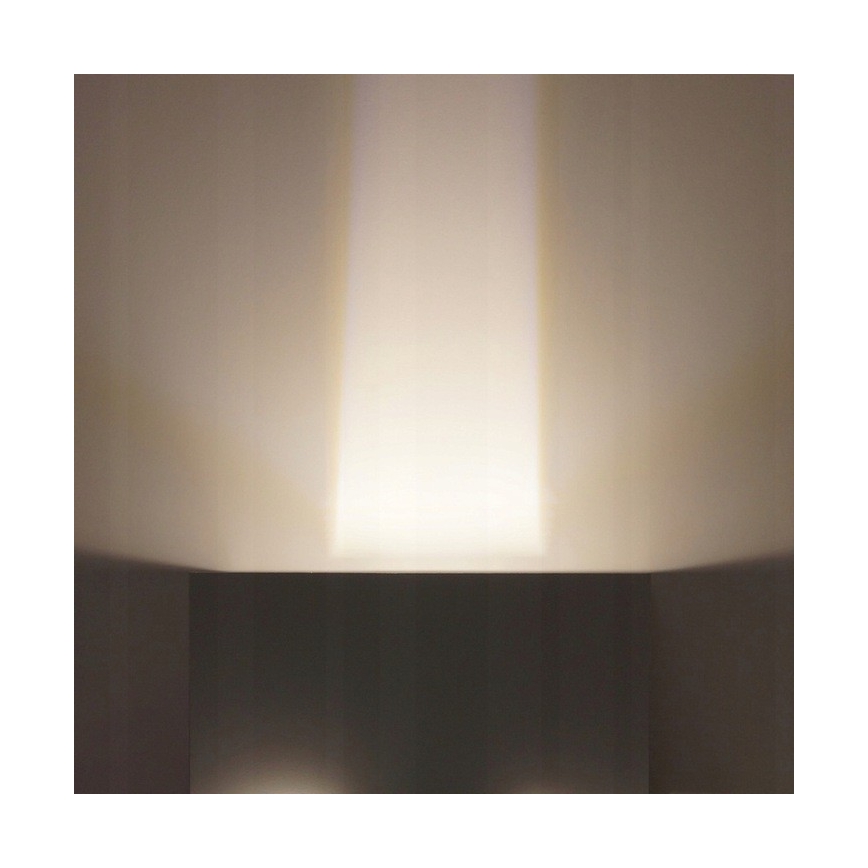 LED Āra sienas lampa LED/12W/230V IP54 balta
