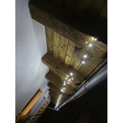 LED āra virtene 80xLED/13m IP44 auksta balta