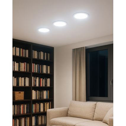 LED Iegremdējama lampa QTEC LED/12W/230V 6500K d. 16,7 cm