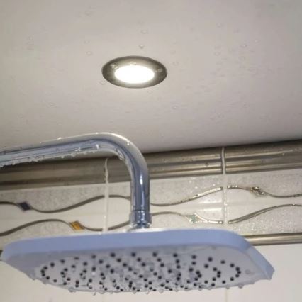 LED Iegremdējama vannas istabas lampa LORI LED/4,5W/230V IP65 2700/4000K d. 8,5 cm melna