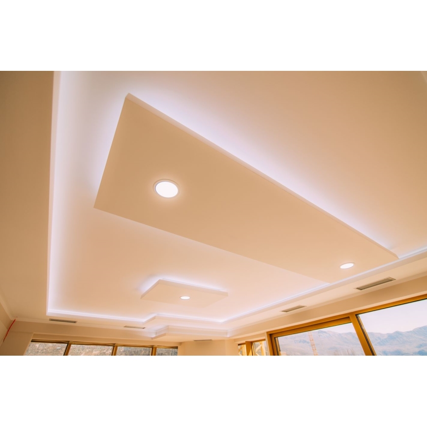 LED Iegremdējama vannas istabas lampa VEGA LED/12W/230V 3800K d. 16,8 cm IP44 sniega balta