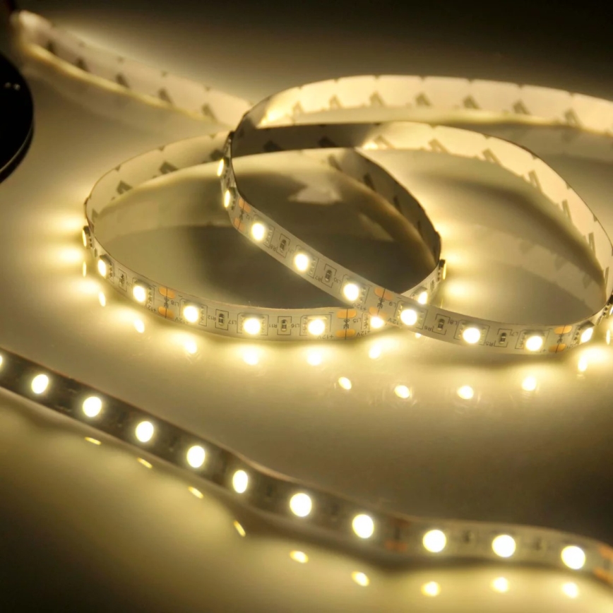 LED josla 5m 45W/12V IP20 3000K