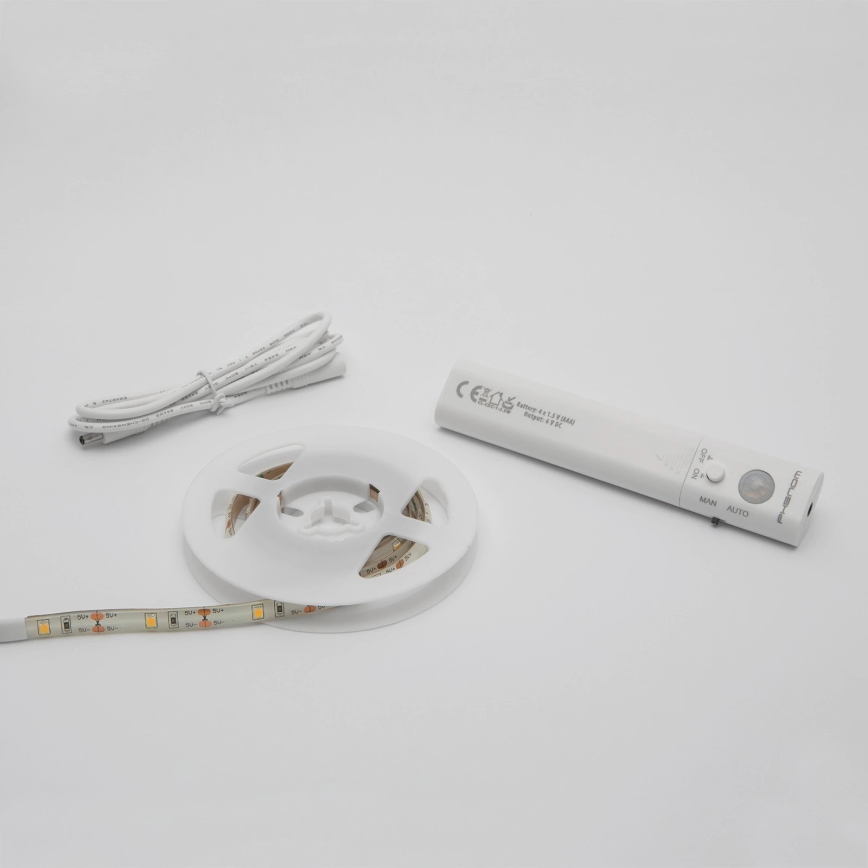 LED Josla ar kustību sensoru 1m LED/2,4W/6V 4xAAA 3000K