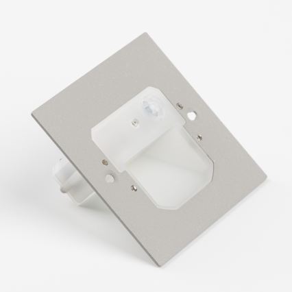 LED kāpņu gaismeklis ar kustības un krēslas sensoru LED/1,5W/230V 3000/4000/6000K pelēks