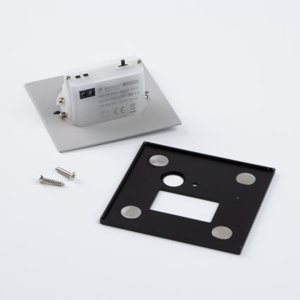 LED kāpņu gaismeklis ar kustības un krēslas sensoru LED/1,5W/230V 3000/4000/6500K melns