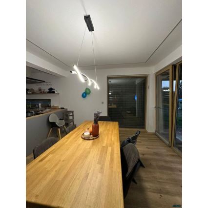 LED Lustra ar auklu TWIST LED/37W/230V 4000K 120 cm melna