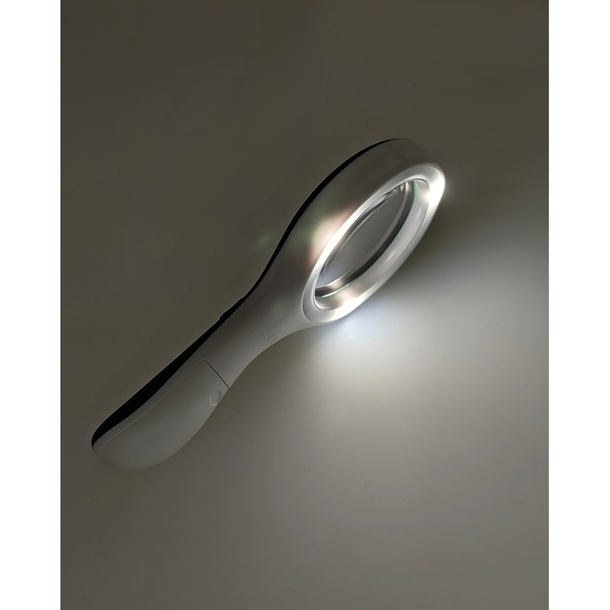 LED palielināmā lēca 3× ar LED apgaismojumu/3W/2×AAA IP22