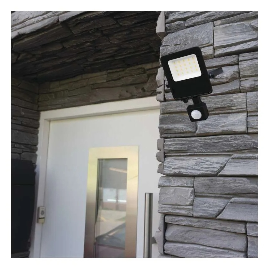 LED prožektors ar sensoru VISIO LED/10W/230V 4000K IP65