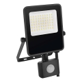 LED prožektors ar sensoru VISIO LED/30W/230V 4000K IP65