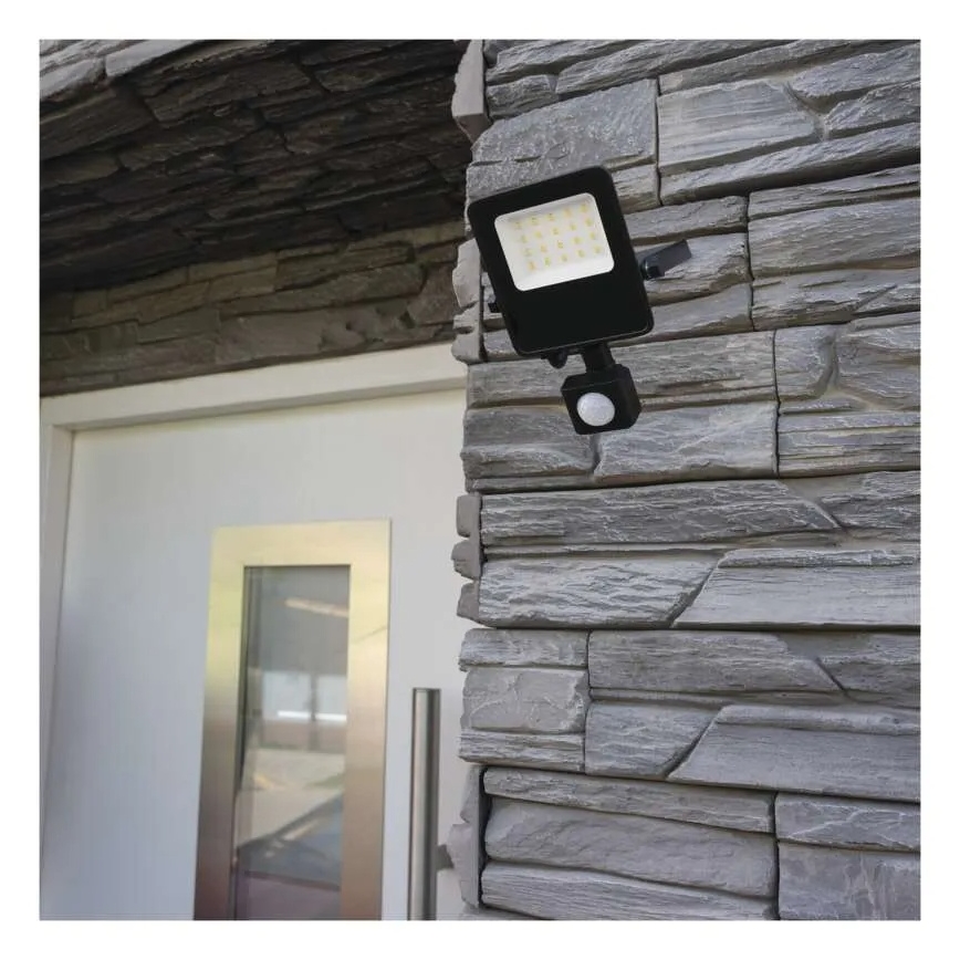 LED prožektors ar sensoru VISIO LED/30W/230V 4000K IP65