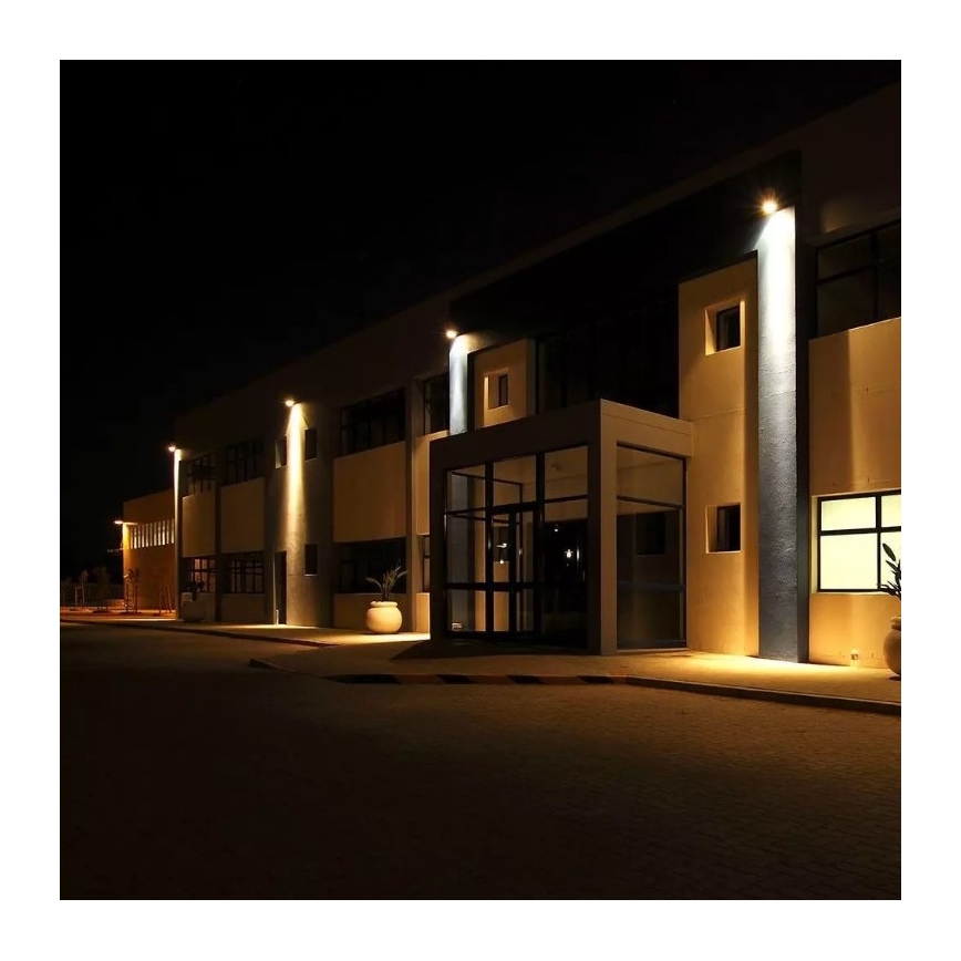 LED prožektors SAMSUNG CHIP LED/150W/230V 3000K IP65 balts