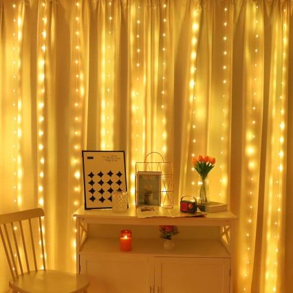 LED RGB Aptumšojams Ziemassvētku aizkars WIZARD 300xLED/USB 3x3m + tālvadības pults