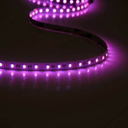 LED RGBW Aptumšojama josla 3m LED/22W/24/230V + tālvadības pults