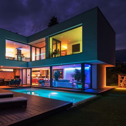 LED RGBW Aptumšojama vannas istabas josla LED/7,5W/12V IP65 3m Wi-Fi Tuya