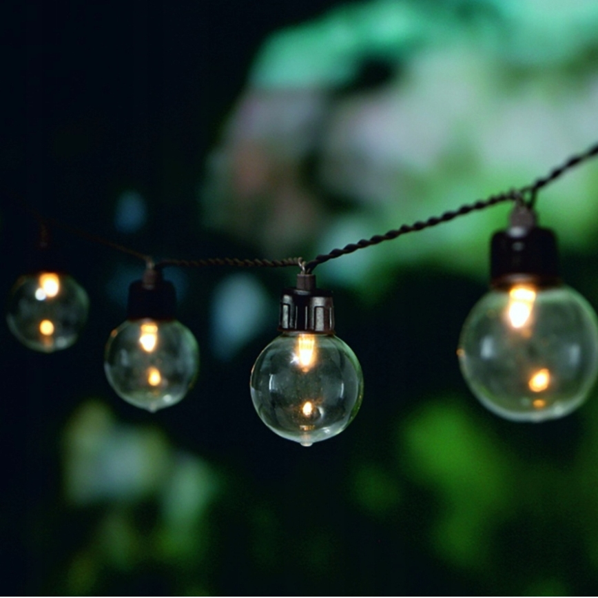 LED saules dekoratīvā virtene 30xLED/8 režīmi 500 mAh 10,6 m IP67 siltā balta