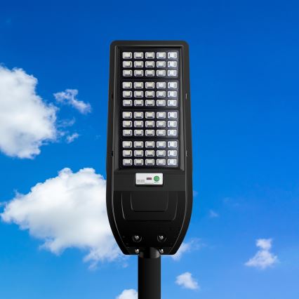 LED Saules enerģijas ielas lampa VIA 150W/15000 mAh 3,2V 6000K IP65 + tālvadības pults