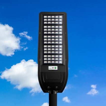 LED Saules enerģijas ielas lampa VIA 200W/20000 mAh 3,2V 6000K IP54 + tālvadības pults