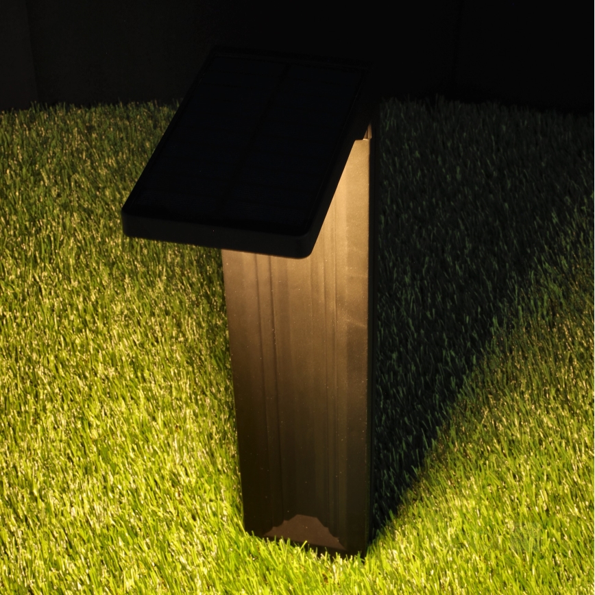 LED Saules enerģijas lampa LED/0,2W/3,7V 6500K IP44 2200 mAh