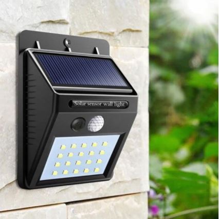 LED Saules enerģijas sienas lampa ar sensoru LED/0,55W/3,7V 1200 mAh IP65
