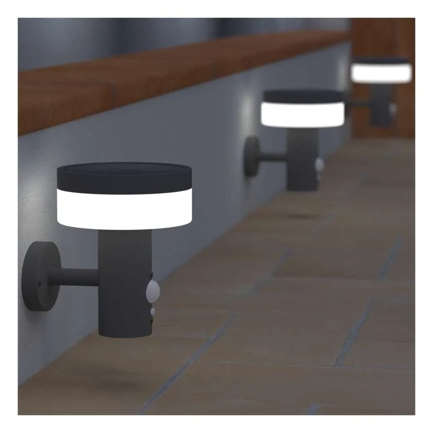 LED Saules enerģijas sienas lampa ar sensoru LED/2W/3,7V 1200 mAh IP44