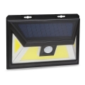 LED Saules enerģijas sienas lampa ar sensoru LED/5W/5,5V IP65 1200 mAh
